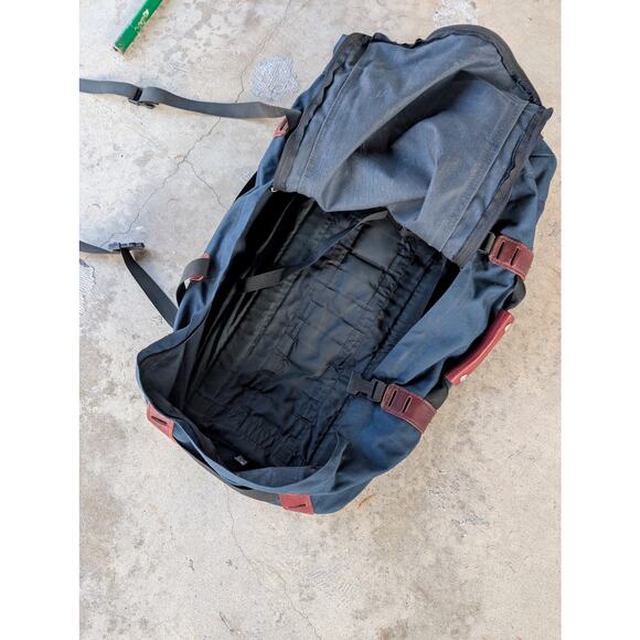 Vintage Mountain Equipment Inc. Convertible Travel Duffle Bag / Backpack USA MEI - Picture 2 of 7